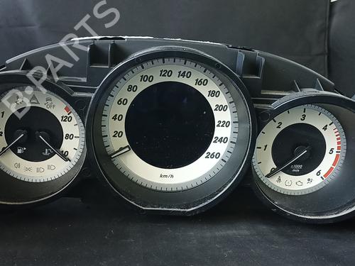 Used Instrument cluster Instrument cluster 38910405 38910405