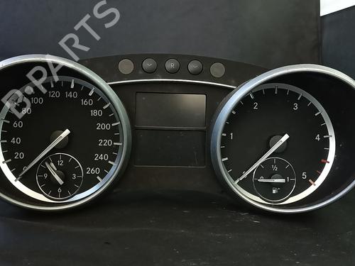 Used Instrument cluster Instrument cluster 38910633 38910633