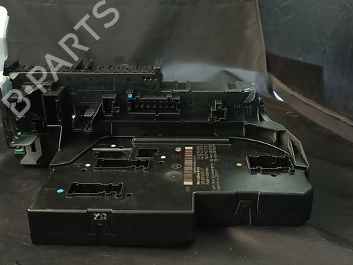 Used Fuse box Fuse box 38910697 38910697
