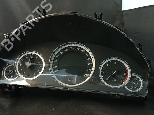 Used Instrument cluster Instrument cluster 38910698 38910698