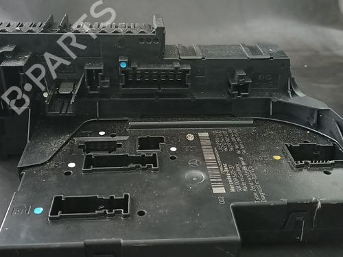 Used Fuse box Fuse box 38876939 38876939