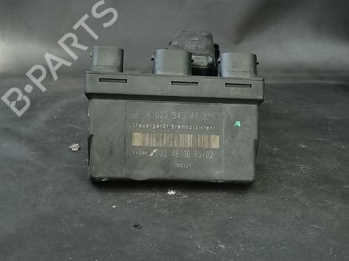 Used Electronic module Electronic module MERCEDES-BENZ E-CLASS (W210) E 300 Turbo-D (210.025) (177 hp) 38876960 38876960