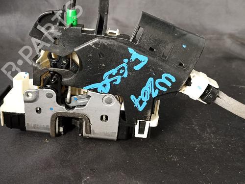 front-left-lock-mercedes-benz-e-class-coupe-c207-2009-2010-2011-2012-2013-2014-2015-2016-38877537 main image
