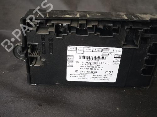 other-mercedes-benz-s-class-w221-v221-2005-2006-2007-2008-2009-2010-2011-2012-2013-38877570 main image