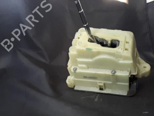gear-lever-mercedes-benz-e-class-w212-2009-2010-2011-2012-2013-2014-2015-2016-38877597 main image