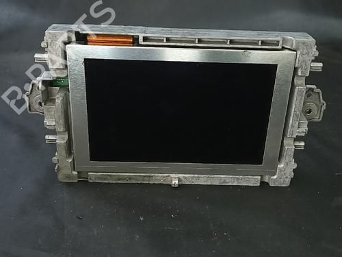 display-monitor-mercedes-benz-e-class-convertible-a207-2010-2011-2012-2013-2014-2015-2016-38877637 main image