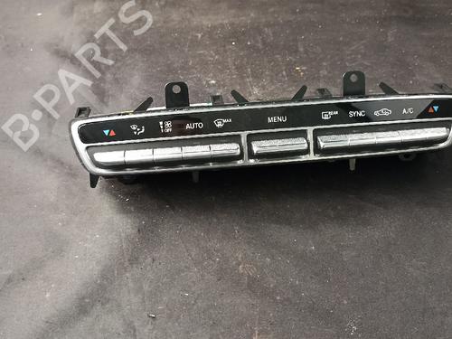 Used Climate control Climate control 38877704 38877704
