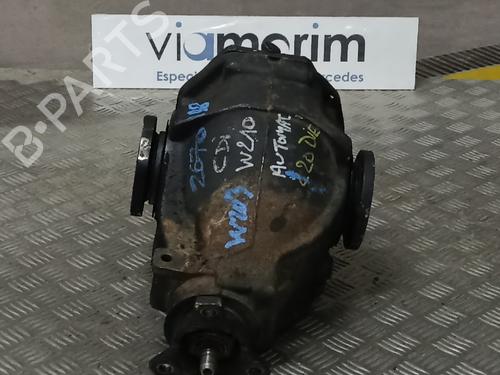 Used Rear differential Rear differential MERCEDES-BENZ C-CLASS (W203) C 220 CDI (203.006, 203.008) (143 hp) 38877760 38877760