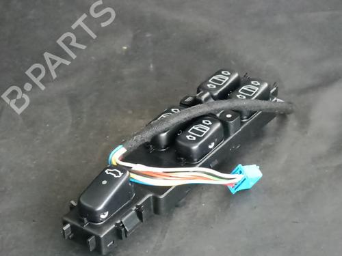 Used Left front window switch Left front window switch MERCEDES-BENZ S-CLASS (W220, V220) S 320 CDI (220.026, 220.126) (197 hp) 38877819 38877819