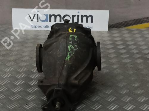 Used Rear differential Rear differential MERCEDES-BENZ C-CLASS (W202) C 200 (202.020) (136 hp) 38877960 38877960