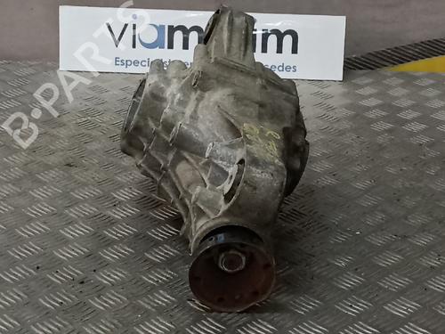 Used Front differential Front differential MERCEDES-BENZ R-CLASS (W251, V251) [2005-2017] 38878012 38878012