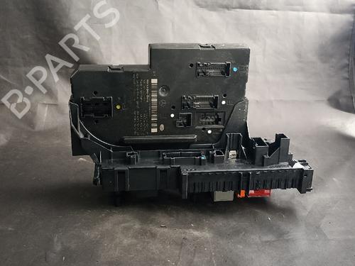 Used Fuse box Fuse box 38878343 38878343