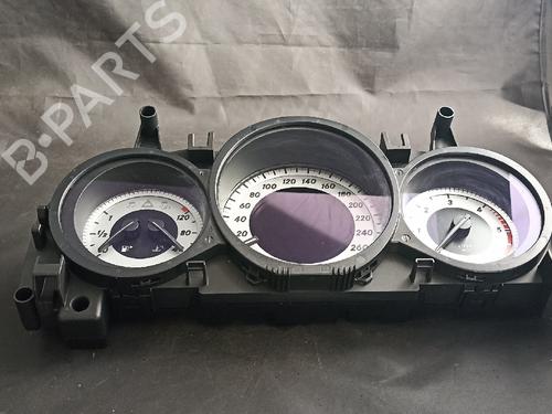 instrument-cluster-mercedes-benz-c-class-w204-2007-2008-2009-2010-2011-2012-2013-2014-2015-38878346 main image