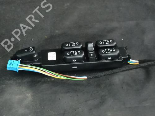 Used Left front window switch Left front window switch MERCEDES-BENZ S-CLASS (W220, V220) S 320 CDI (220.026, 220.126) (197 hp) 38878390 38878390