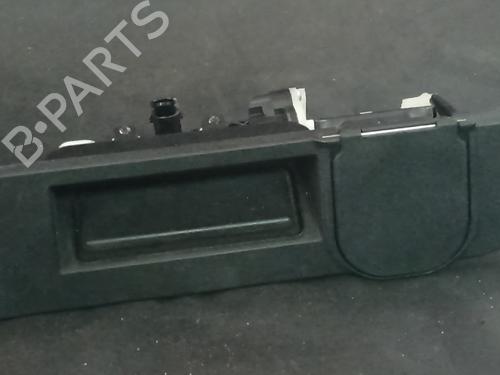 Used Tailgate handle Tailgate handle MERCEDES-BENZ C-CLASS T-Model (S205) C 350 e (205.247) (279 hp) 38878475 38878475