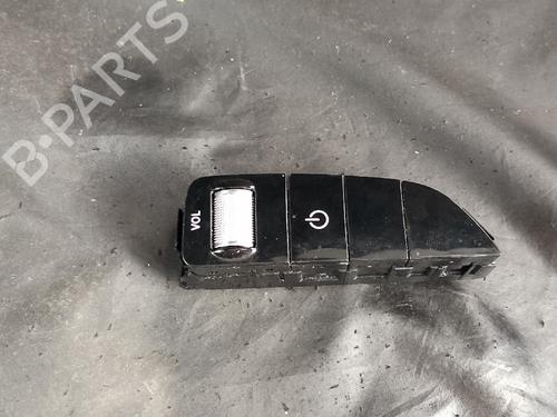 Used Switch Switch MERCEDES-BENZ C-CLASS T-Model (S205) C 350 e (205.247) (279 hp) 38878486 38878486