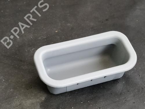 Used Tailgate handle Tailgate handle MERCEDES-BENZ M-CLASS (W163) ML 270 CDI (163.113) (163 hp) 38878692 38878692