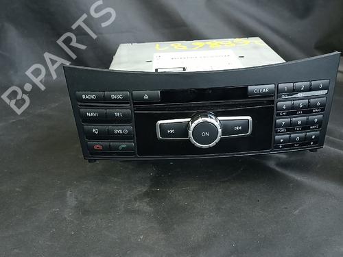 radio-mercedes-benz-e-class-w212-2009-2010-2011-2012-2013-2014-2015-2016-38879230 main image