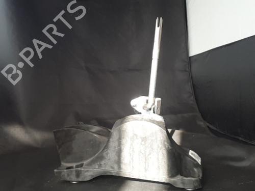 gear-lever-mercedes-benz-a-class-w176-2012-2013-2014-2015-2016-2017-2018-38879308 main image