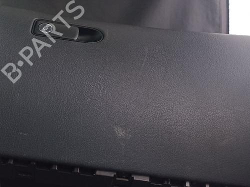 Used Glove box Glove box 38879323 38879323