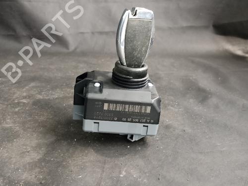 switch-mercedes-benz-e-class-coupe-c207-2009-2010-2011-2012-2013-2014-2015-2016-38879522 main image