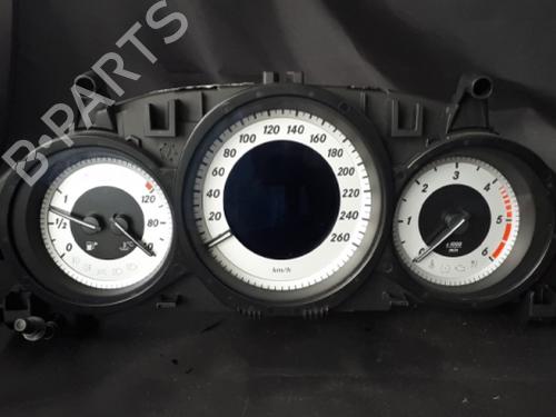 instrument-cluster-mercedes-benz-c-class-w204-2007-2008-2009-2010-2011-2012-2013-2014-2015-38879687 main image