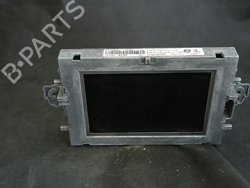 display-monitor-mercedes-benz-glk-class-x204-2008-2009-2010-2011-2012-2013-2014-2015-38879710 main image