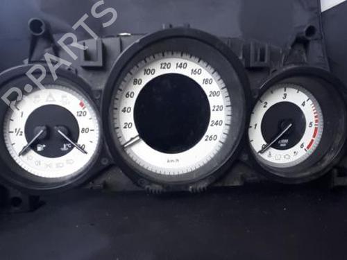 instrument-cluster-mercedes-benz-e-class-t-model-s212-2009-2010-2011-2012-2013-2014-2015-2016-38879731 main image