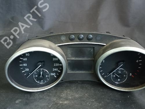 Used Instrument cluster Instrument cluster 38879834 38879834