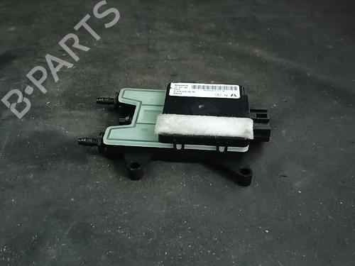 other-mercedes-benz-glk-class-x204-2008-2009-2010-2011-2012-2013-2014-2015-38879910 main image