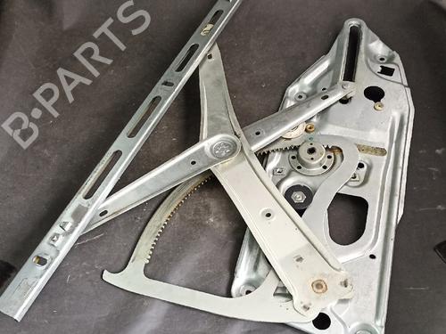 Used Front right window mechanism Front right window mechanism MERCEDES-BENZ S-CLASS (W140) S 300 Turbo-D (140.135) (177 hp) 38880361 38880361