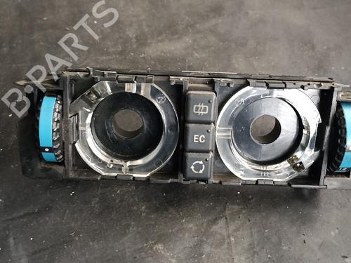 Used Climate control Climate control 38880811 38880811