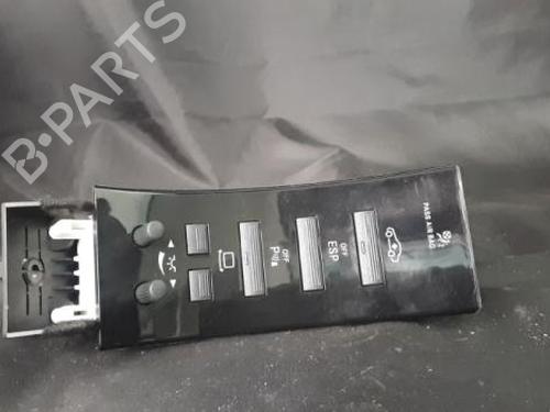 switch-mercedes-benz-s-class-w221-v221-2005-2006-2007-2008-2009-2010-2011-2012-2013-38880962 main image