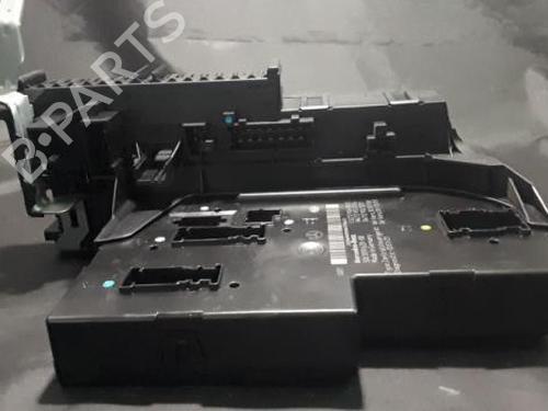 Used Fuse box Fuse box 38880969 38880969