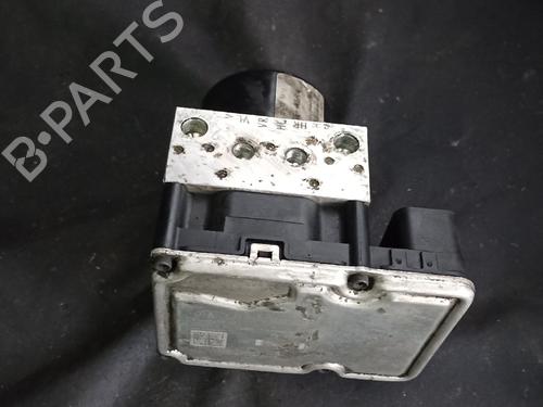 Used ABS pump ABS pump MERCEDES-BENZ S-CLASS (W221, V221) S 320 CDI (221.022, 221.122) (235 hp) 38881013 38881013