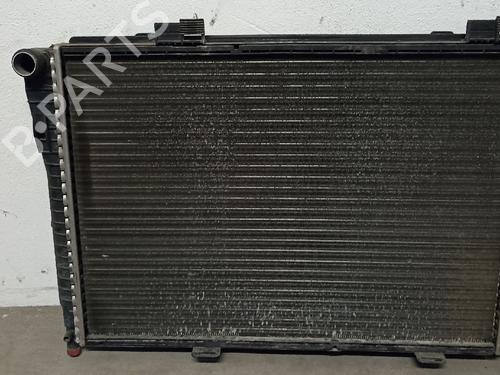 Used Water radiator Water radiator MERCEDES-BENZ CLK (C208) CLK 200 (208.335) (136 hp) 38881073 38881073