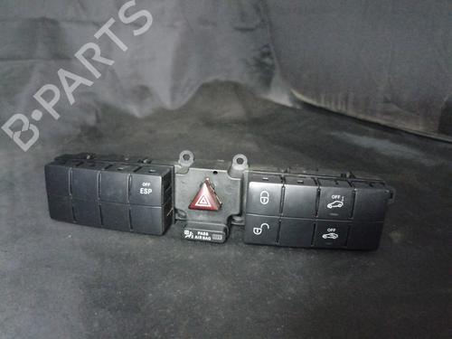 Used Warning switch Warning switch MERCEDES-BENZ C-CLASS Coupe (CL203) C 220 CDI (203.708) (150 hp) 38881669 38881669