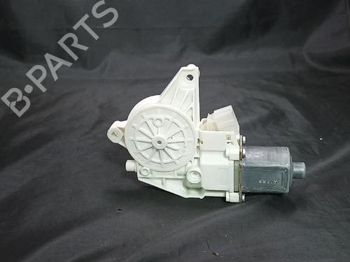 right-front-window-motor-mercedes-benz-a-class-w176-2012-2013-2014-2015-2016-2017-2018-38881750 main image
