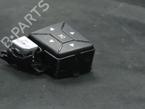 steering-wheel-controls-mercedes-benz-e-class-coupe-c207-2009-2010-2011-2012-2013-2014-2015-2016-38882016 main image