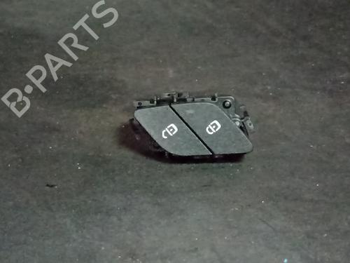 other-mercedes-benz-cla-c118-2019-38882634 main image