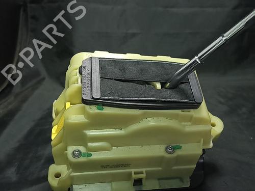 gear-lever-mercedes-benz-e-class-w212-2009-2010-2011-2012-2013-2014-2015-2016-38882736 main image