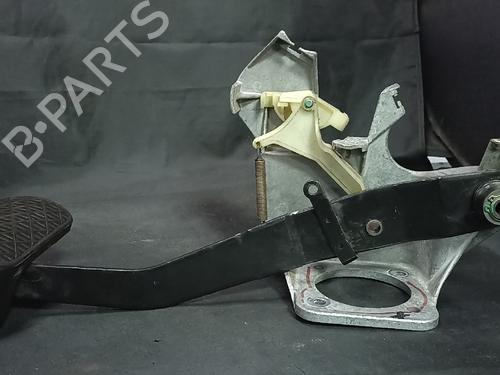 Used Break pedal Break pedal 38882752 38882752