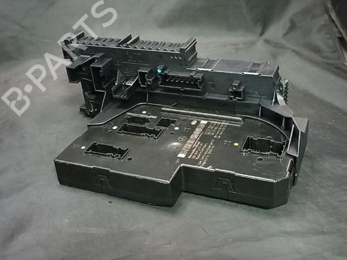 Used Fuse box Fuse box 38882795 38882795