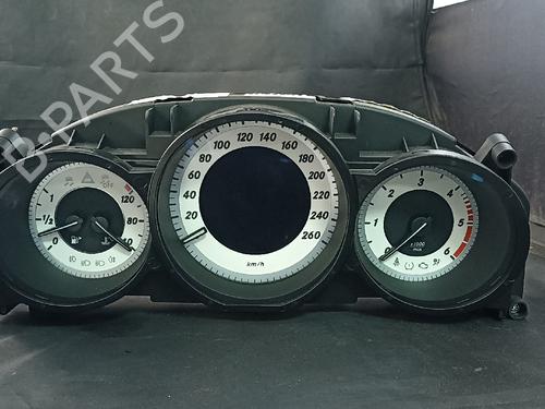 instrument-cluster-mercedes-benz-cls-c218-2011-2012-2013-2014-2015-2016-2017-38882813 main image