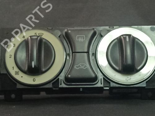 Used Climate control Climate control MERCEDES-BENZ SLK (R170) 230 Kompressor (170.447) (193 hp) 38882835 38882835