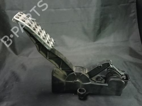 Used Pedal Pedal MERCEDES-BENZ B-CLASS Sports Tourer (W245) B 180 CDI (245.207) (109 hp) 38882864 38882864