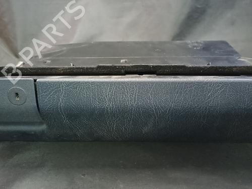 Used Glove box Glove box MERCEDES-BENZ C-CLASS (W202) C 200 D (202.122) (88 hp) 38882896 38882896