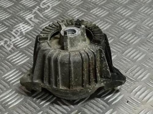 Used Engine mount Engine mount 38883098 38883098