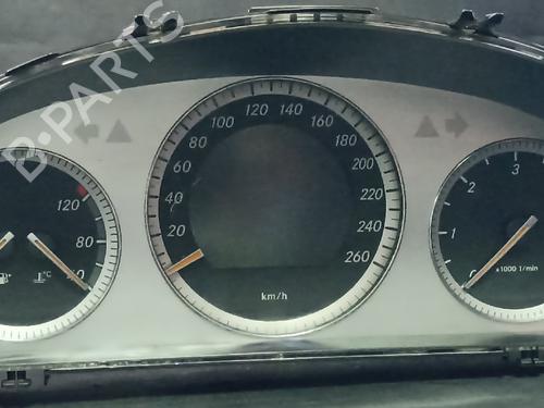 instrument-cluster-mercedes-benz-c-class-t-model-s204-2007-2008-2009-2010-2011-2012-2013-2014-38884221 main image