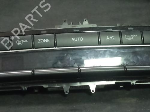Used Climate control Climate control 38884223 38884223